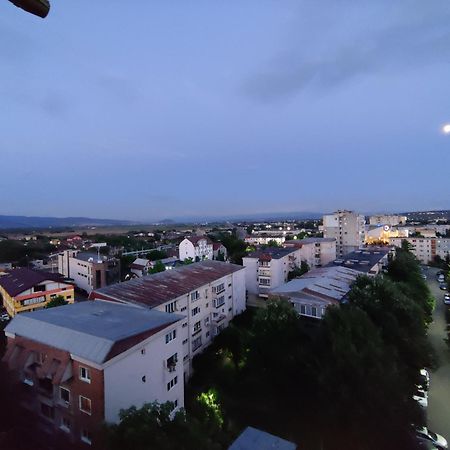 Cosy 2-Bedroom Apartment With An Amazing Panorama Deva Exterior foto