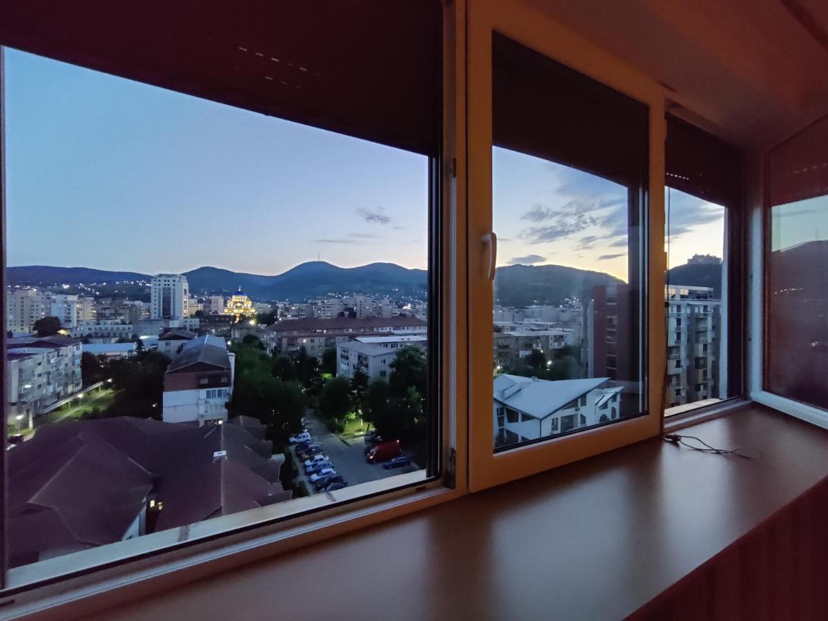 Cosy 2-Bedroom Apartment With An Amazing Panorama Deva Exterior foto